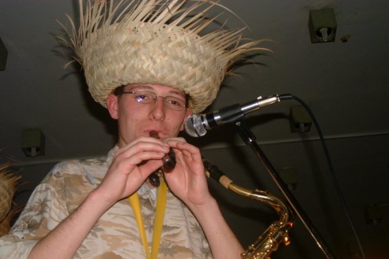 gal/2005/20050401_szabmuvhaz/10.jpg