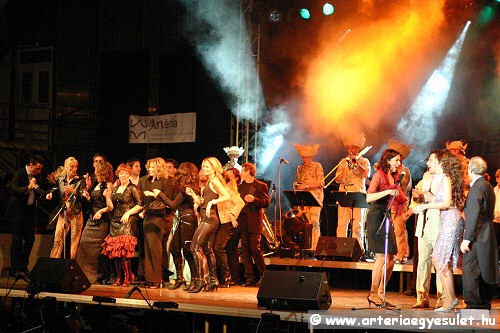 gal/2005/20051030_szeretlek_szinhaz/10.jpg