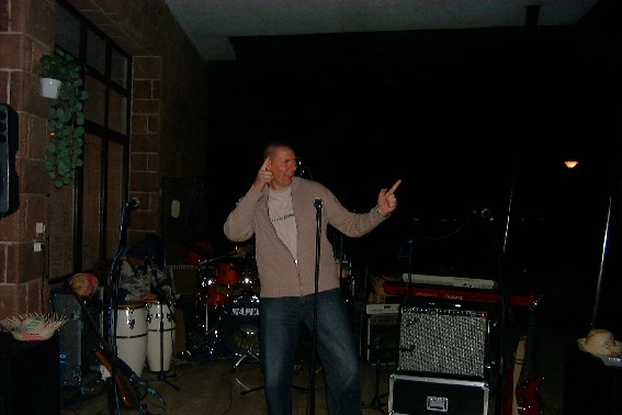 gal/2006/20060603_revfulop/15.jpg