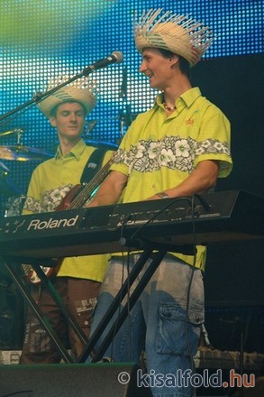 gal/2012/20120608_mosonmagyarovar_friss_fesztival/05.jpg