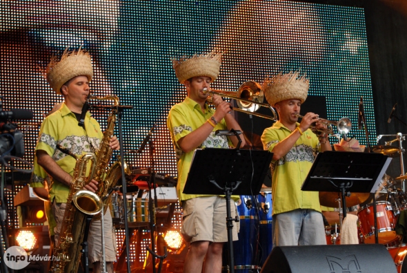 gal/2012/20120608_mosonmagyarovar_friss_fesztival/18.jpg
