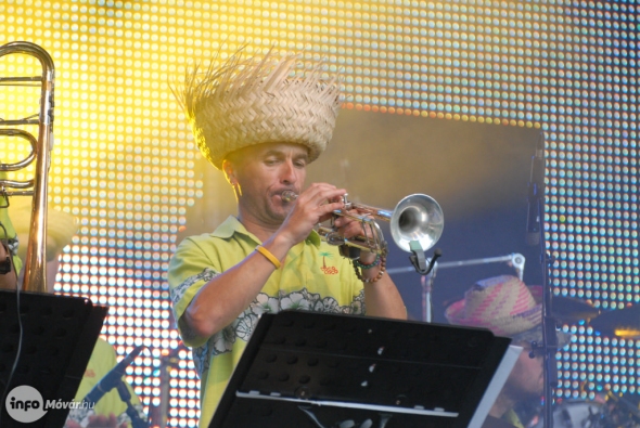 gal/2012/20120608_mosonmagyarovar_friss_fesztival/25.jpg